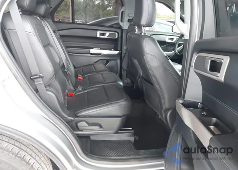 2023 Ford Explorer Xlt z USA, uszkodzony, nr VIN 1FMSK7DH5PGB69004